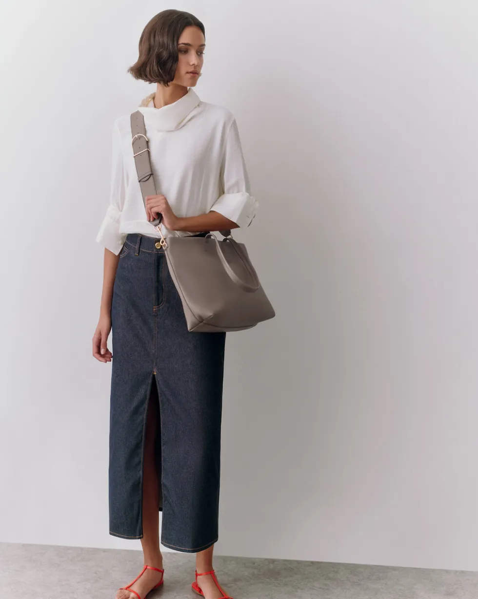Adjustable Wide Strap