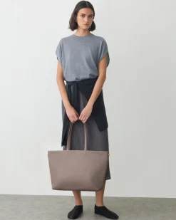 Classic Easy Zipper Tote