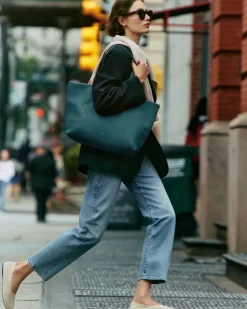 Classic Easy Zipper Tote