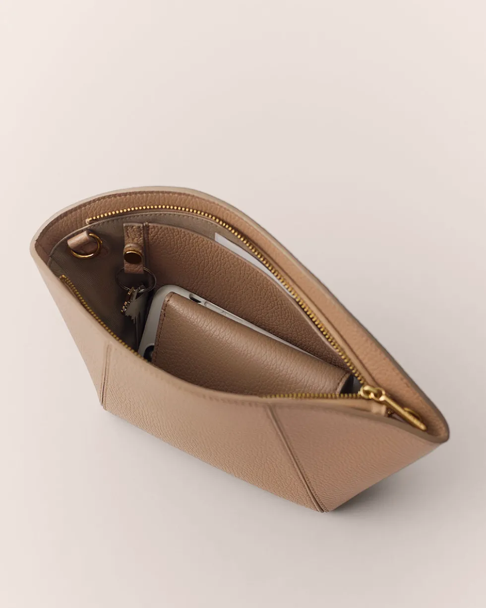 Forma Pouch