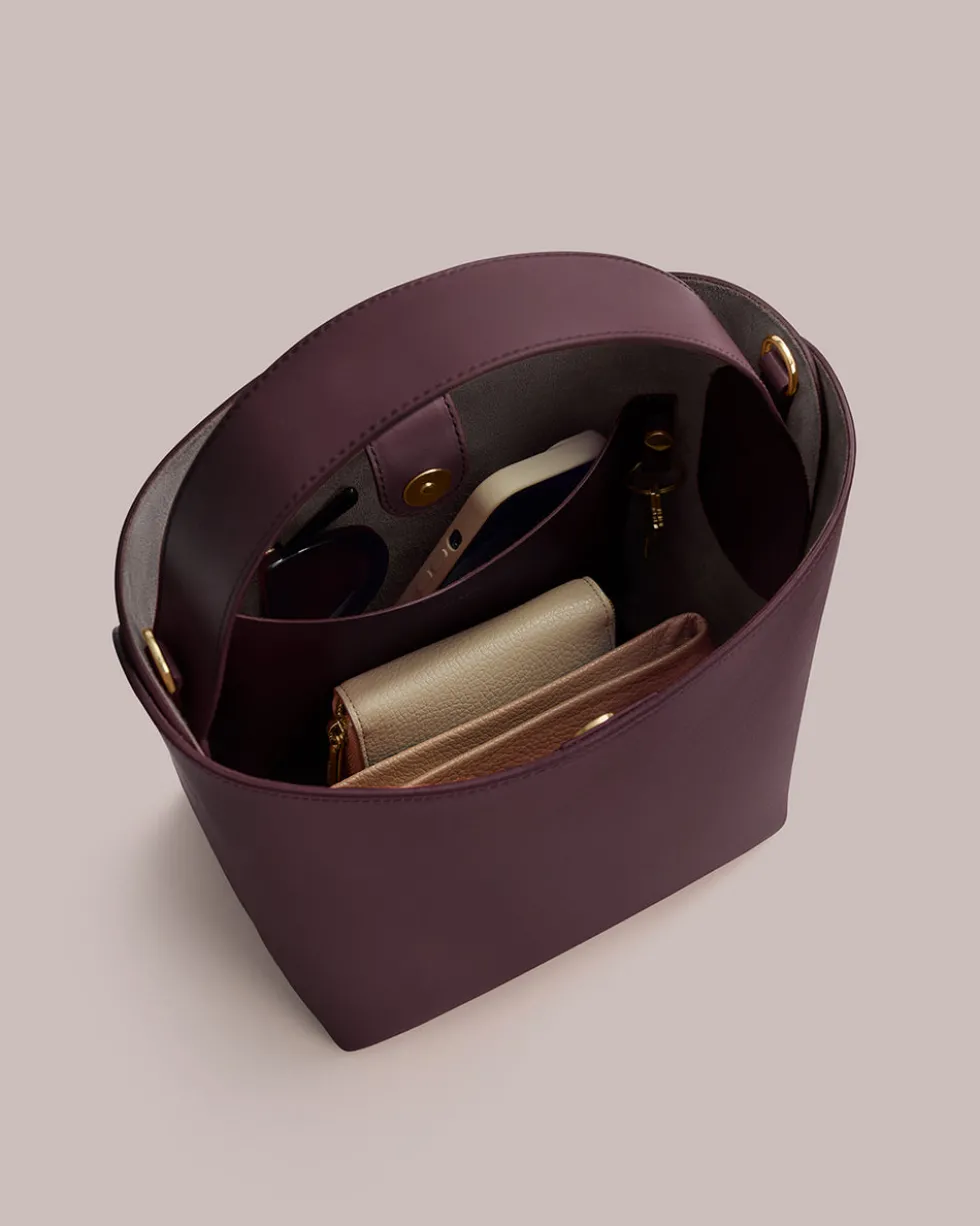 Linea Bucket Bag