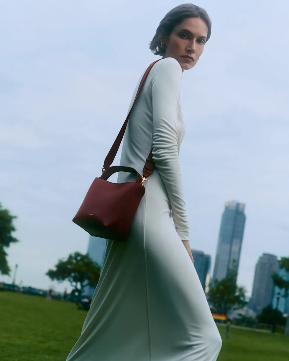 Mini Linea Bucket Bag