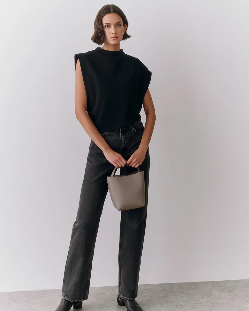 Mini Linea Bucket Bag