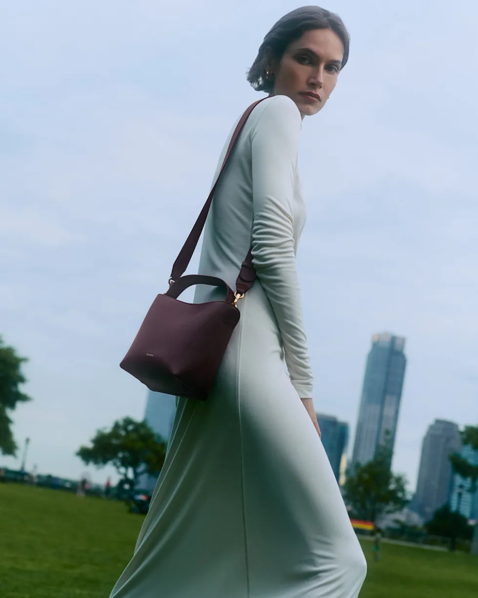 Mini Linea Bucket Bag