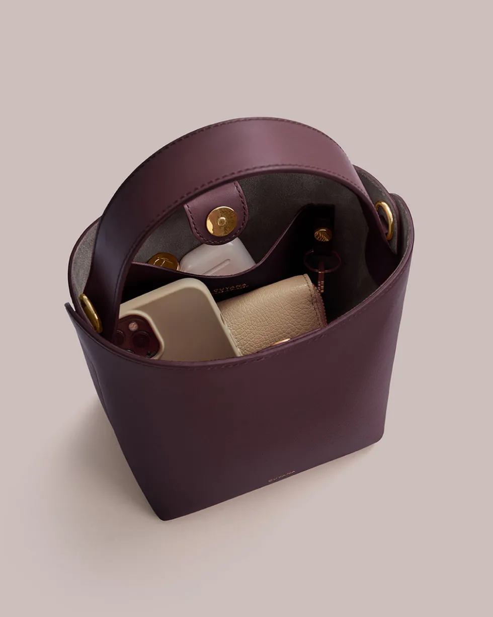 Mini Linea Bucket Bag