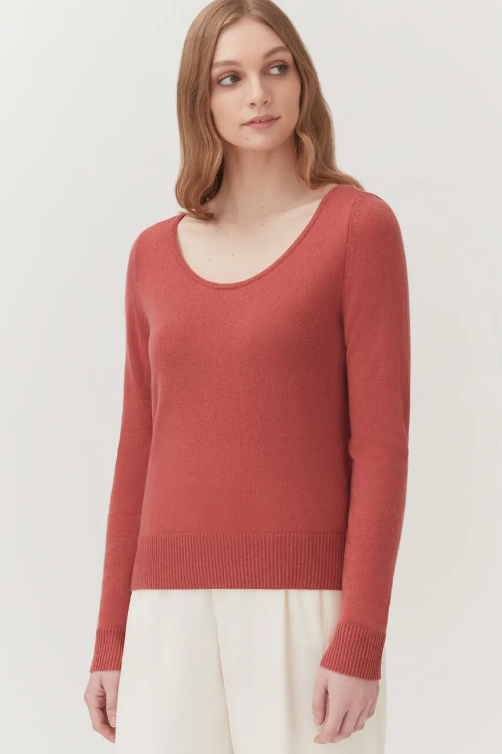 Single-Origin Cashmere Scoop Neck Sweater