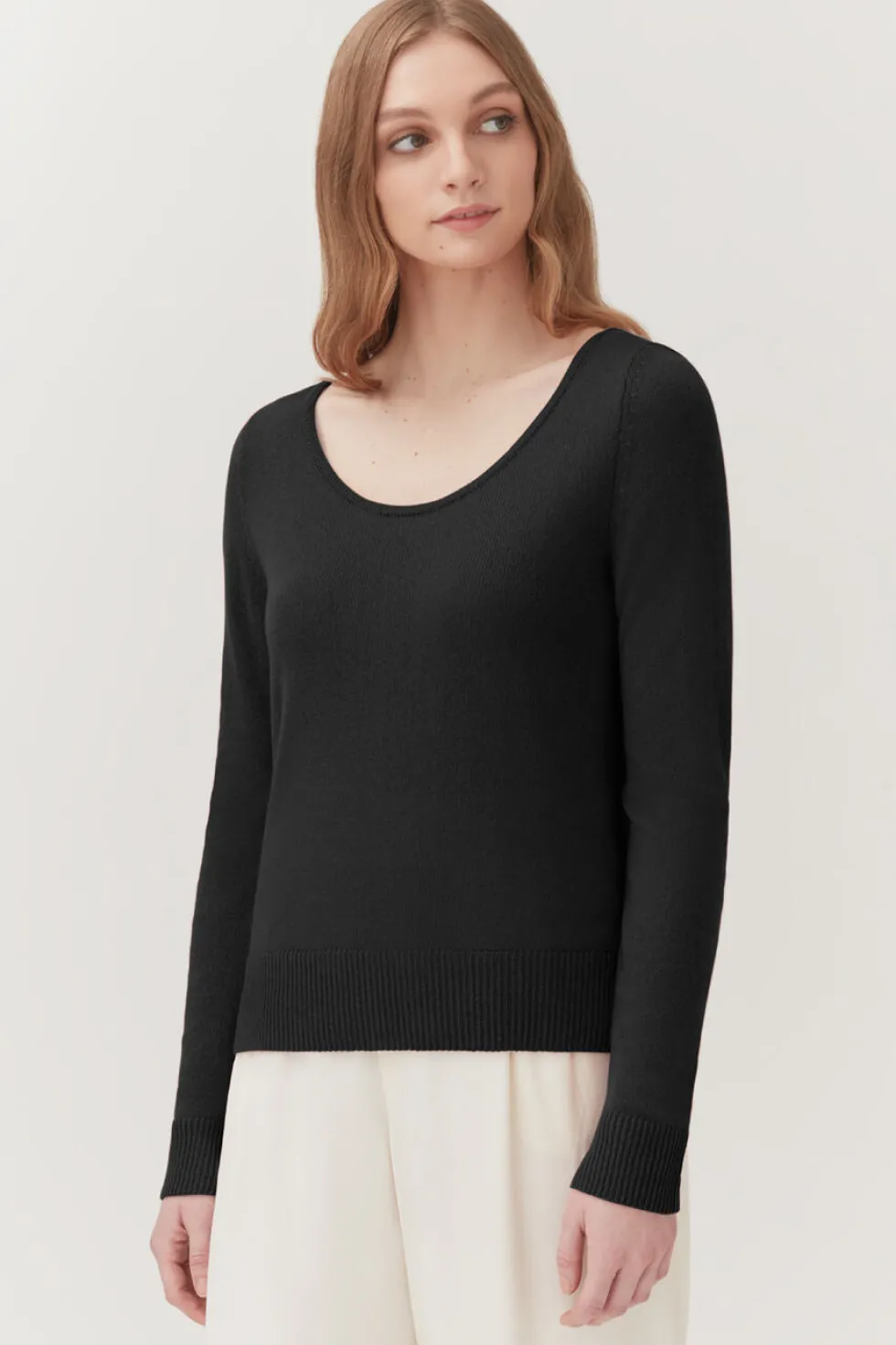 Single-Origin Cashmere Scoop Neck Sweater