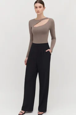 Stretch Long Sleeve Tee