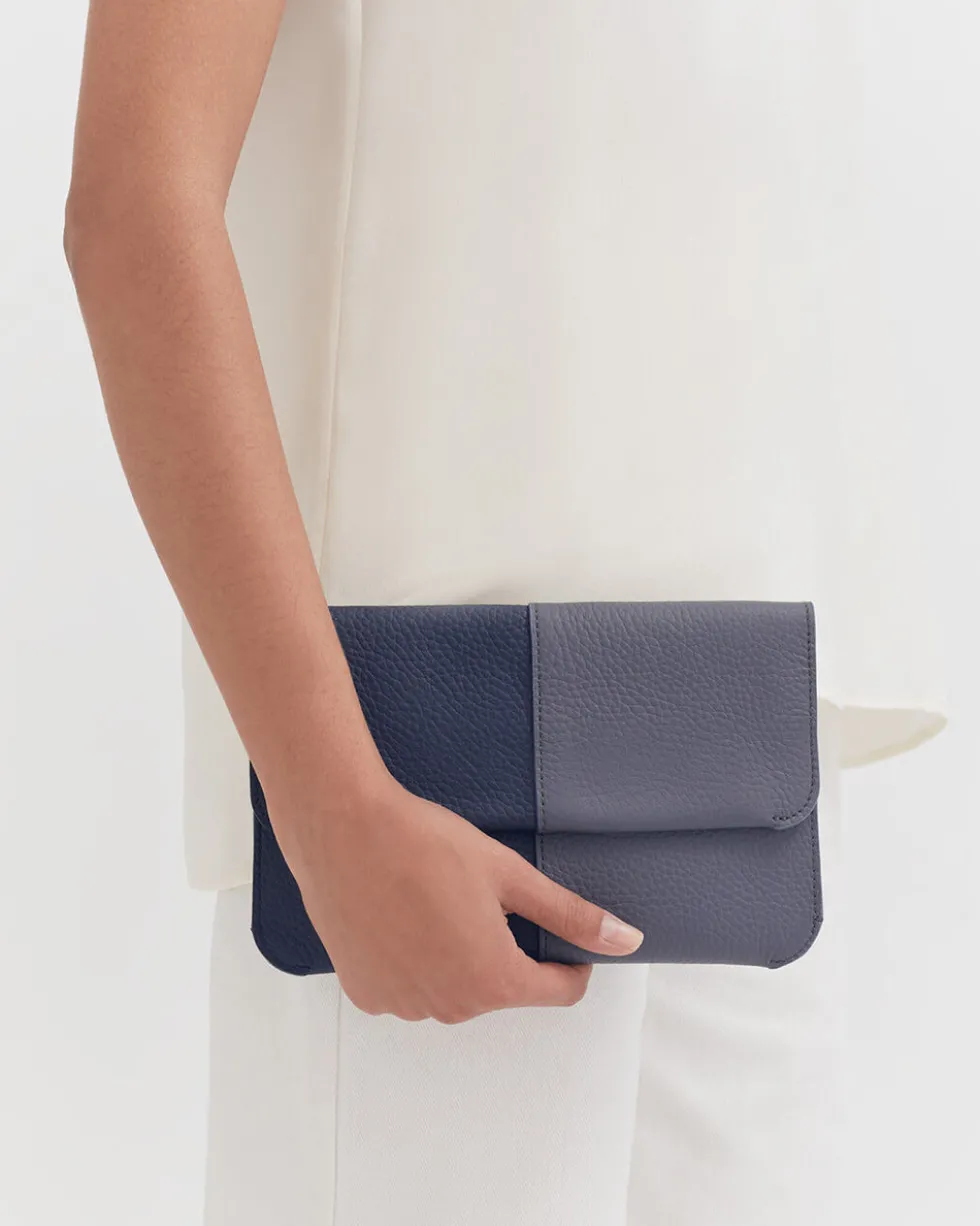 System Flap Bag
