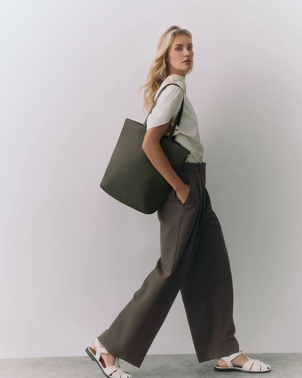 Tall Easy Zipper Tote