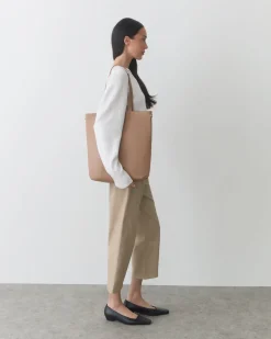 Tall Easy Zipper Tote