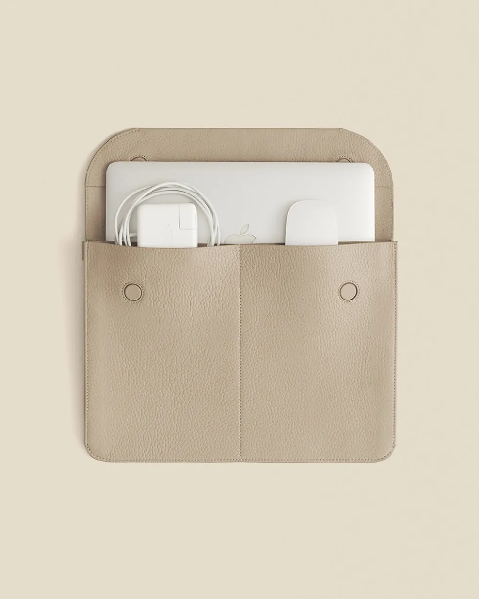Tech Carryall 13-inch