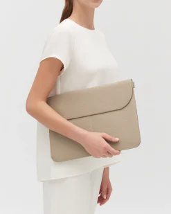 Tech Carryall 13-inch