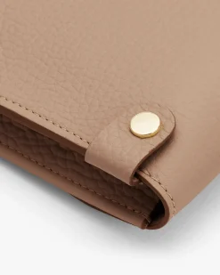 Tech Carryall 16-inch
