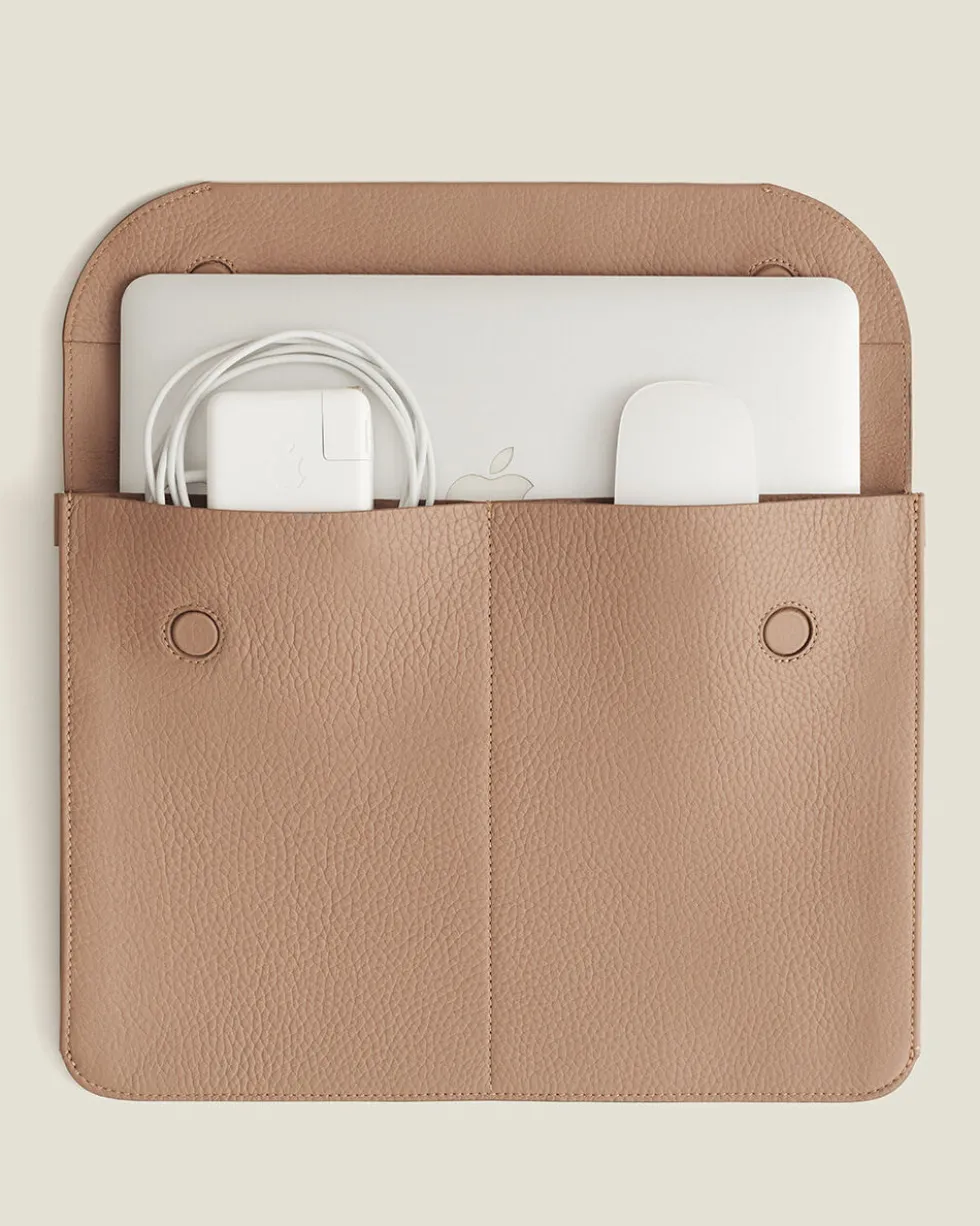 Tech Carryall 16-inch