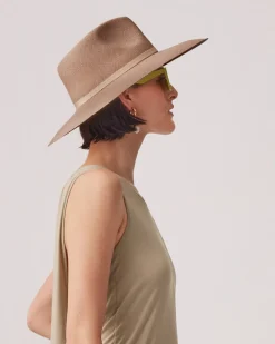 Wide Brim Ecuador Hat
